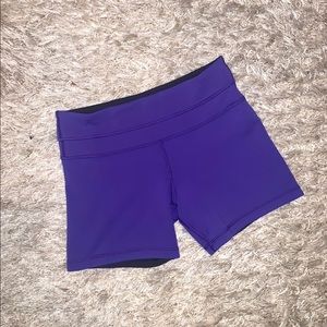 Lulu Lemon Grove Yoga Shorts • Reversible